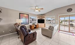 Coastal Canal Cottage - Waterfront, Dock, Pools