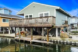 Crabbin Cabin