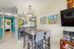 Victorian Condos Barefoot Beach Haven