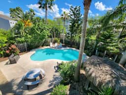 Oleander Oasis - Private Pool, 6BR, Sleeps 16