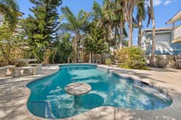 Oleander Oasis - Private Pool, 6BR, Sleeps 16