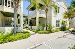 Cloud Dancer Condominiums 4