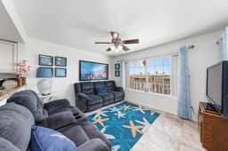 Lazy Days Sea Cottage - Waterfront, Pools, Golf