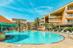 Maravilla Condos - Anchors Away