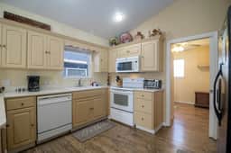 Coastal Breeze - Waterfront, Pools, Golf, Tennis