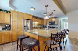 Ventura Condominiums #202