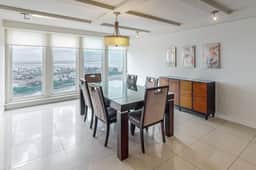 Solare Tower 1202