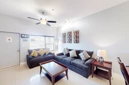 La Isla Condominiums #C105