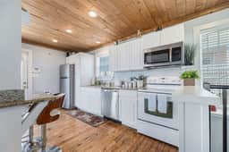 Captain Dan's Beach House