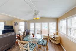 Long Island Village 347 Sand Dollar