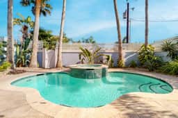 Lantana Oasis