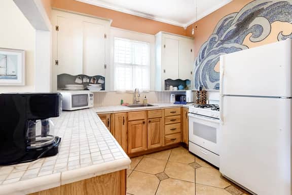 Castaway Cottage