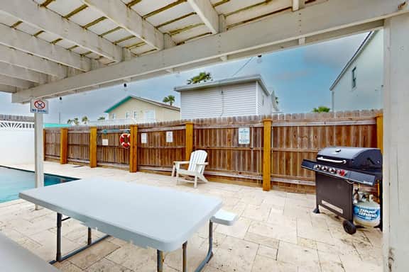 Amberjack Oasis