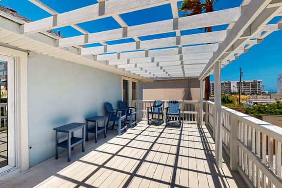 Momo’s Beach House