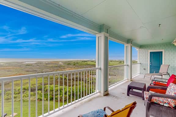 Pointe West Retreat Unit 302