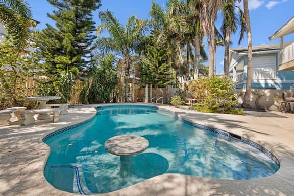 Oleander Oasis - Private Pool, 6BR, Sleeps 16