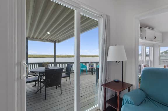 Little Launch - Waterfront, SpaceX Views, Pools