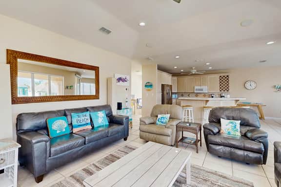 Hibiscus Hideaway Beach House