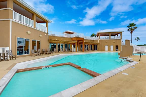 La Isla Condominiums #F304