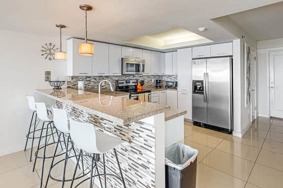 Solare Tower 1202