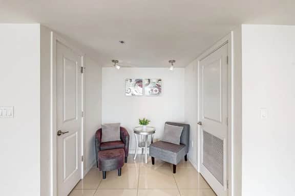 Solare Tower 1202