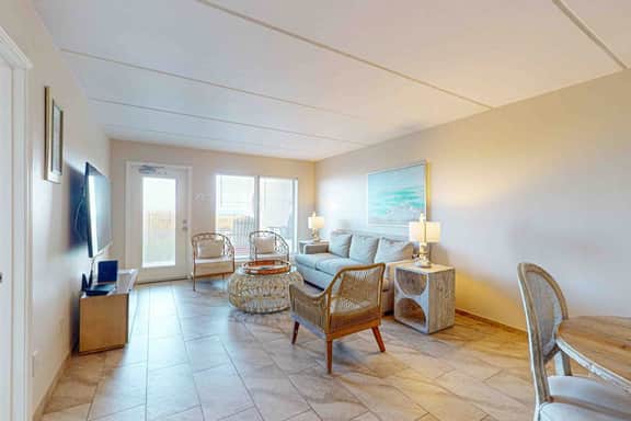 Suntide II Condominiums #101