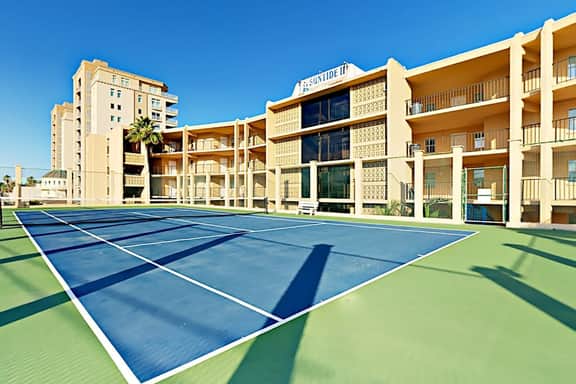 Suntide II Condominiums #402