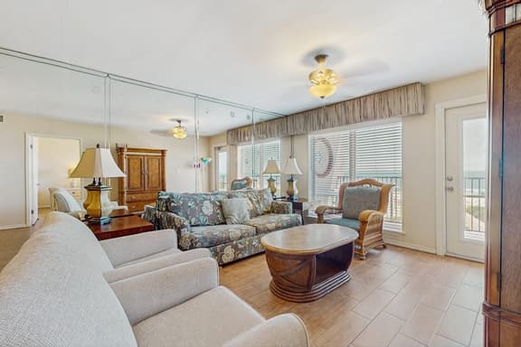 Suntide II Condominiums #306