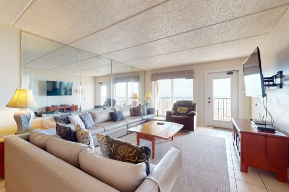 Suntide II Condominiums #305