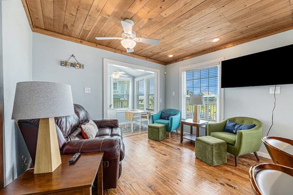 Captain Dan's Beach House