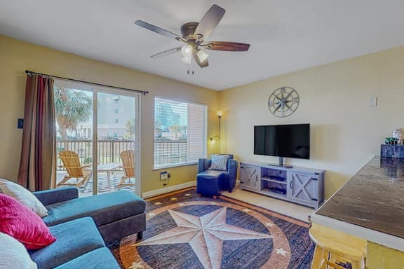 Maravilla Condos - Lonestar Oceanview Villa 1